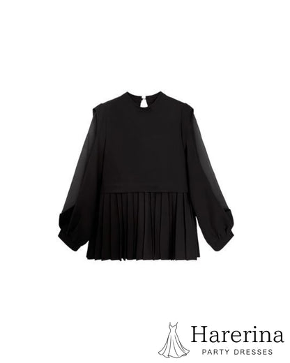 シアースリーブトップス×パンツセットの平置きトップス
