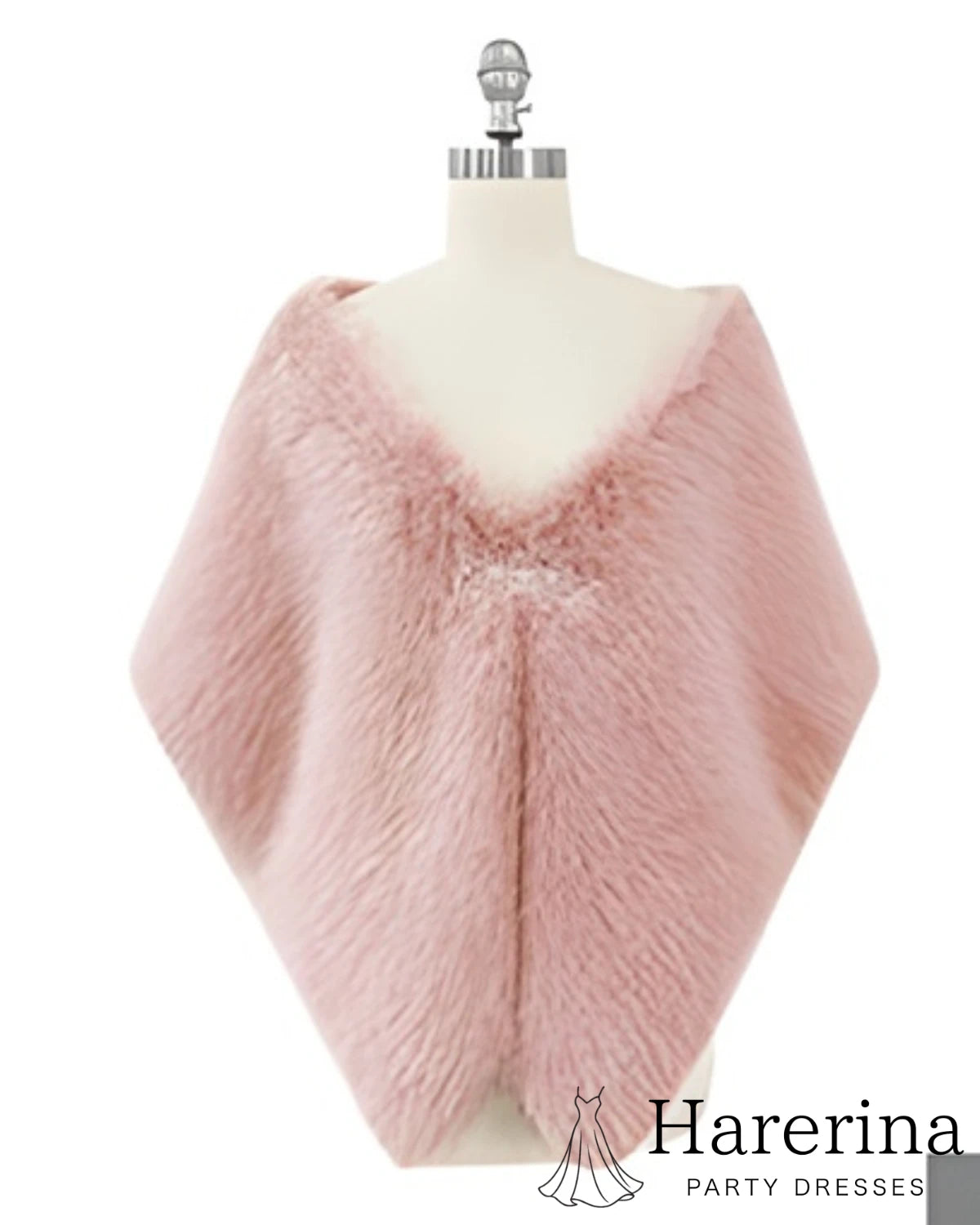 スモークピンクのフェイクファーショールをトルソーに着用した正面画像
