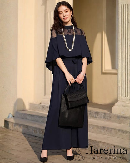 黒クラッチバッグを使った大人のフォーマル全身コーデ

